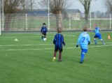 S.K.N.W.K. JO10-1 - FC De Westhoek '20 JO10-2 (competitie) seizoen 2021-2022 (voorjaar - 4e fase)) (1/145)